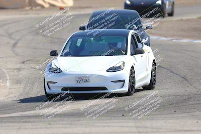 media/Sep-20-2025-Extreme Speed (Sat) [[1fcc23683c]]/Orange (Mid Intermediate)/Session 3 (Offramp)/